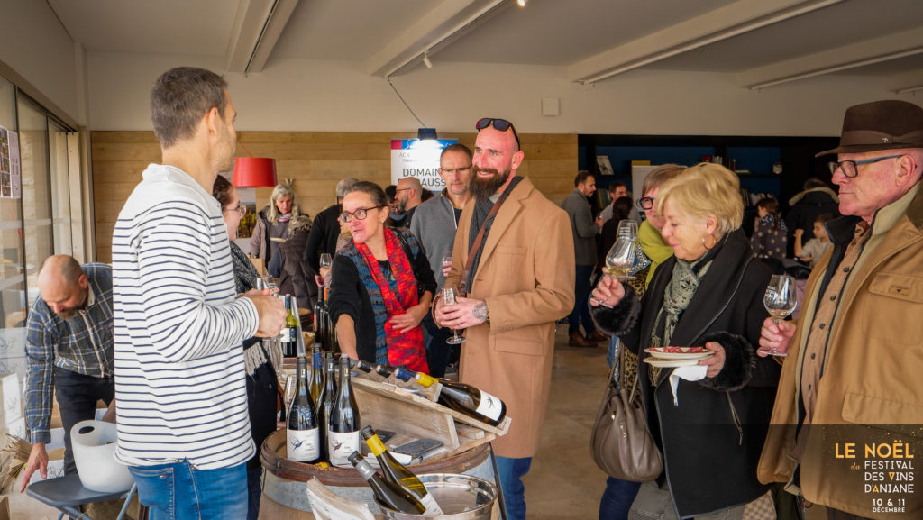marché de Noël Aniane, exposants marché de Noël Aniane, vignerons marché de Noël Aniane, producteurs marché de Noël Aniane, artisans marché de Noël Aniane, marché de Noël Aniane 2025, marché de Noël Domaine de la Grande Sieste, marché de Noël vins Aniane, vins d’Aniane Noël, vignerons d’Aniane Noël, producteurs locaux Aniane, artisans locaux Aniane, exposants artisanat Aniane, marché de Noël Hérault, marché de Noël près de Montpellier, dégustation vins marché de Noël, cadeaux de Noël artisanaux Aniane, cadeaux gourmands marché de Noël, idées cadeaux Noël Aniane, produits du terroir Aniane Noël, spécialités locales Aniane Noël, créateurs marché de Noël Aniane, stands marché de Noël Aniane, liste exposants marché de Noël, exposants vins Aniane, producteurs gourmands Aniane, artisanat marché de Noël Hérault, marché de Noël convivial Aniane, événement de Noël Aniane, marché de Noël viticole Aniane, marché de Noël terroir Aniane, festival des vins Aniane Noël, Noël dans les vignes Aniane, exposants Domaine de la Grande Sieste, marché de Noël gourmand Aniane, marché de Noël artisanal Aniane, stands vins et artisanat Aniane, marché de Noël ambiance festive, découvertes vins Aniane Noël, vignerons et producteurs Aniane Noël.
